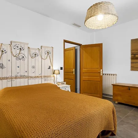 Apartment Superbe 120m² Proche Centre Parking *